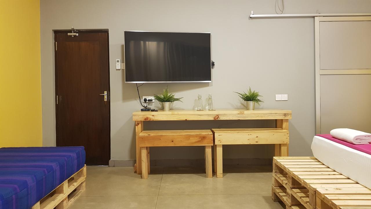 My Little Island Hostel Colombo Exterior photo